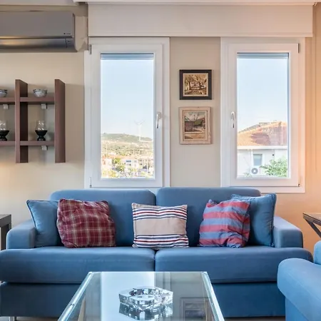 Flat W Sea View Balcony 3 Min To Marina Διαμέρισμα *