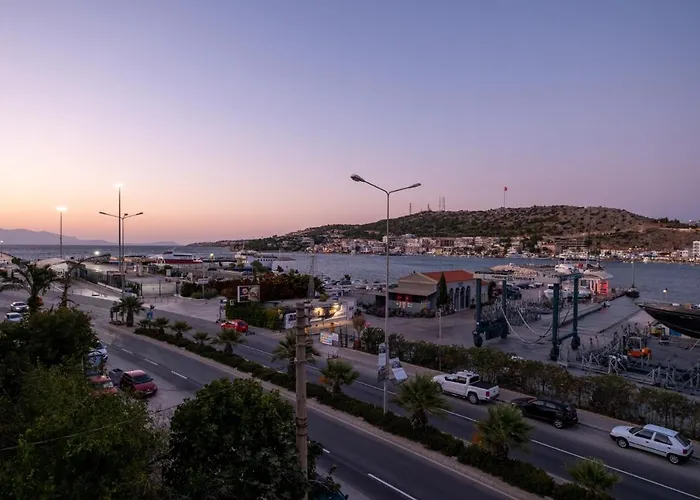 Flat W Sea View Balcony 3 Min To Marina *